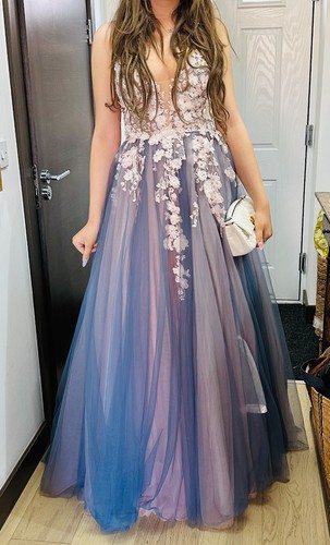 Stunning prom dress ballgown